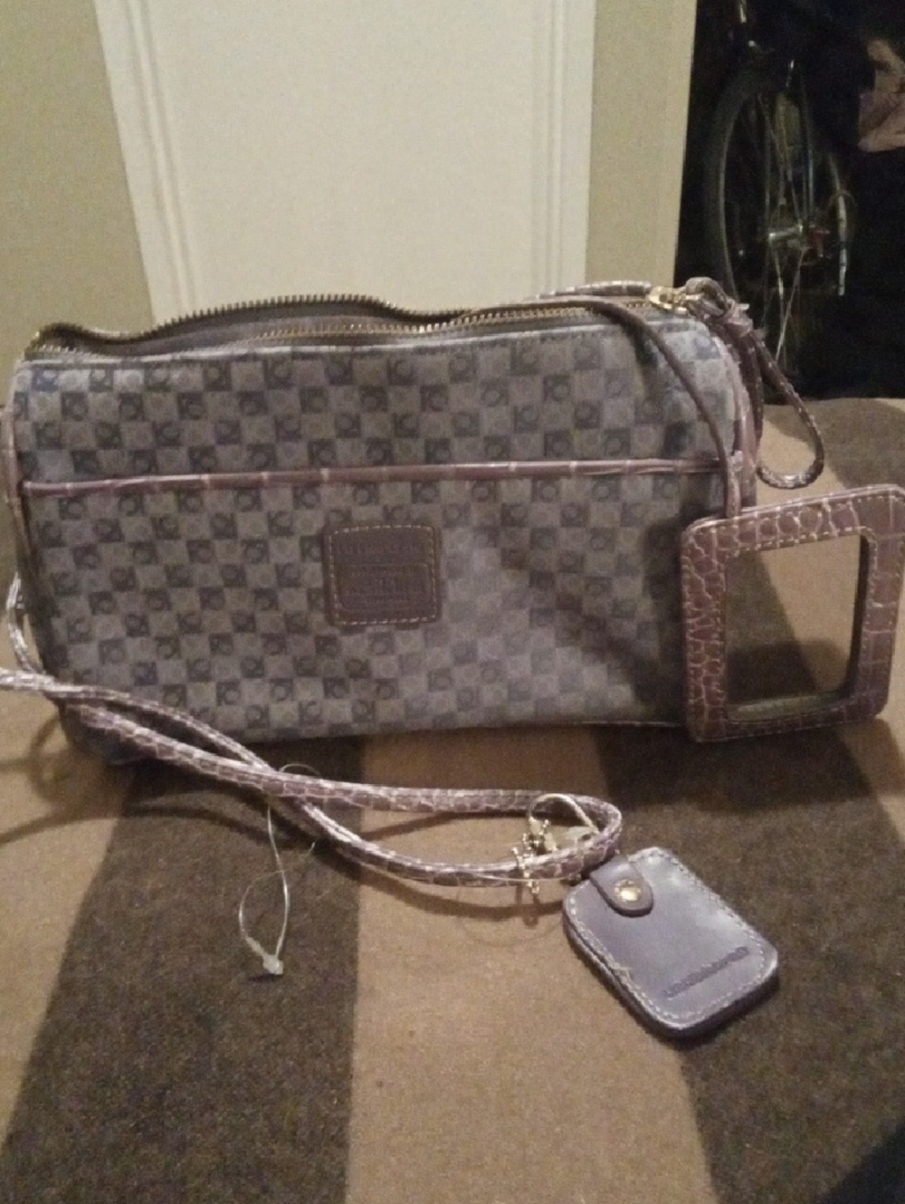 Vintage Never Used Liz Clairborne Crossbody Bag